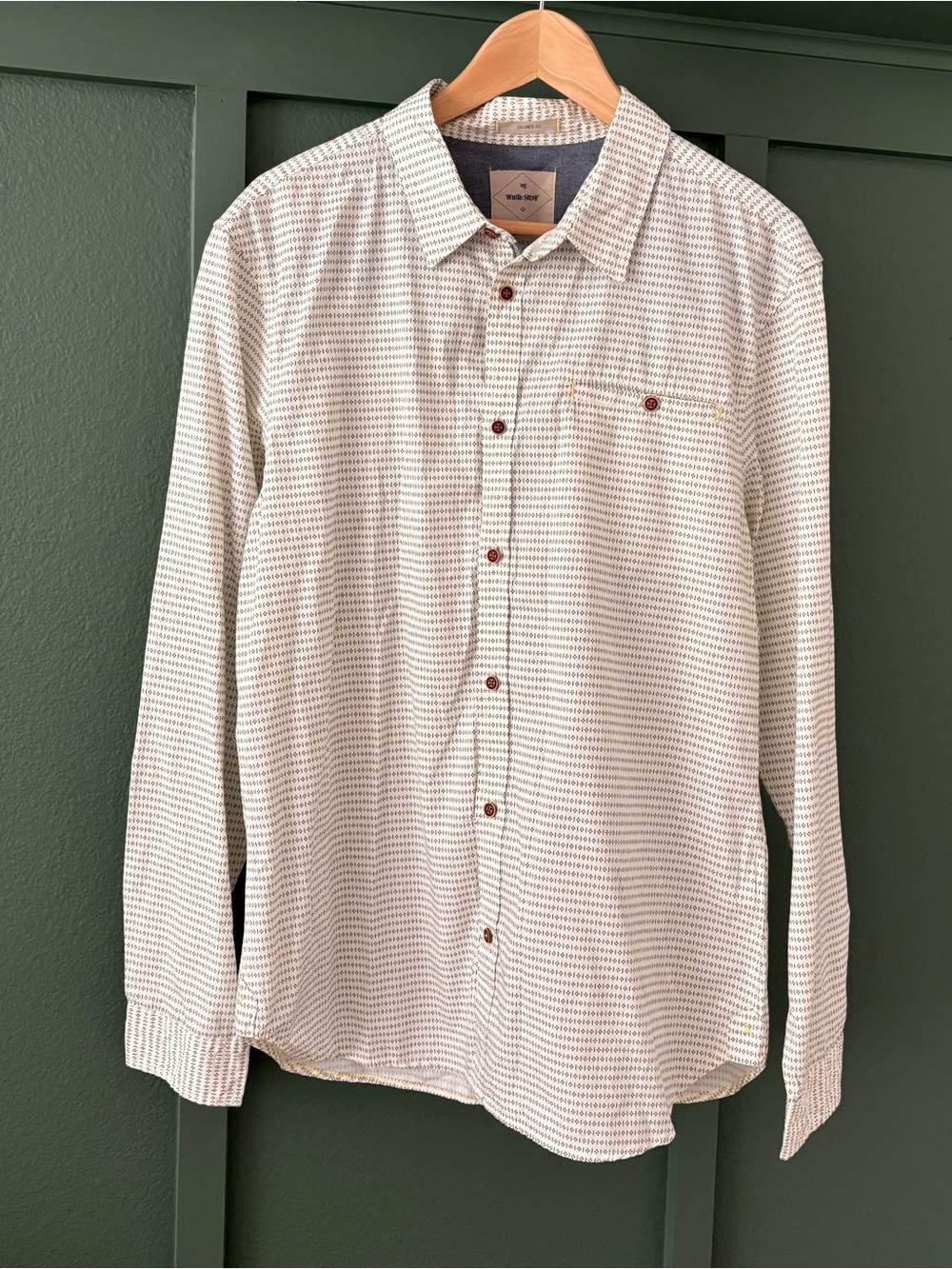 Men's Off-White Patterned Long-Sleeve Button-Down Shirt, Excellent Condition!